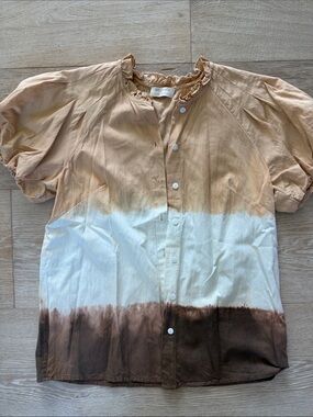 Anthropologie Tie-Dye Short Sleeve Button-Up Shirt in Tan, White & Brown